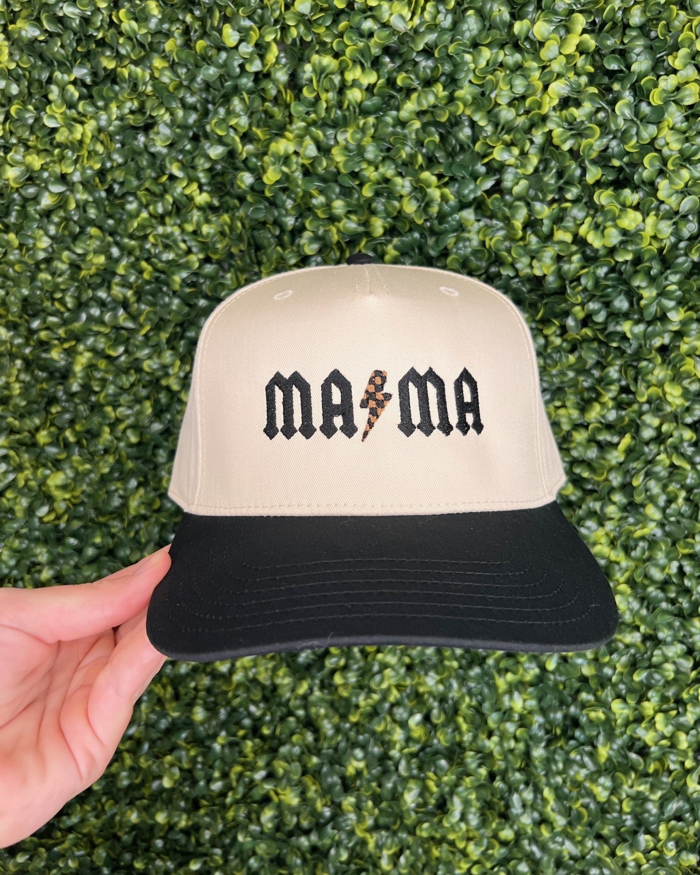 MAMA BOLT TRUCKER HAT