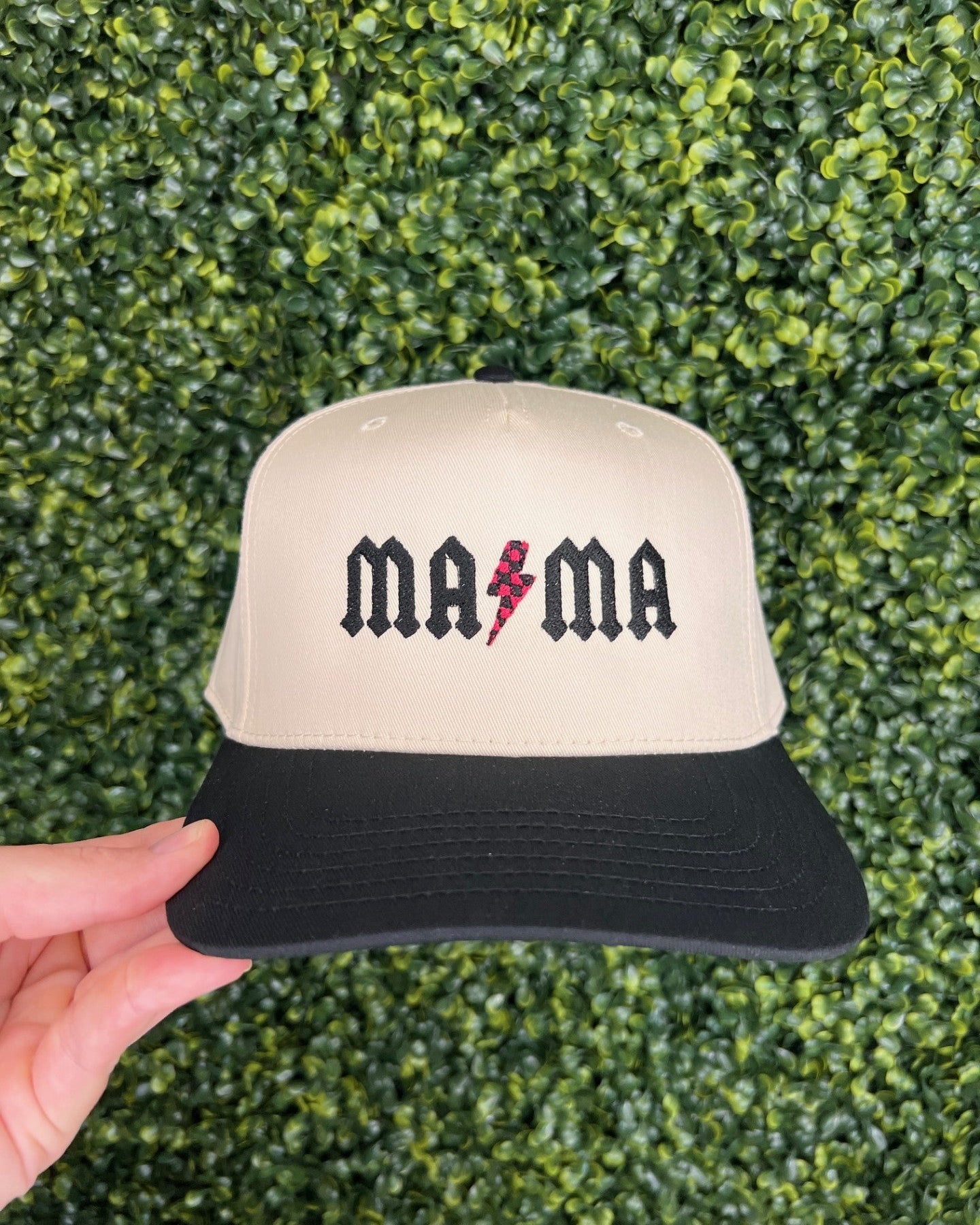 MAMA BOLT TRUCKER HAT